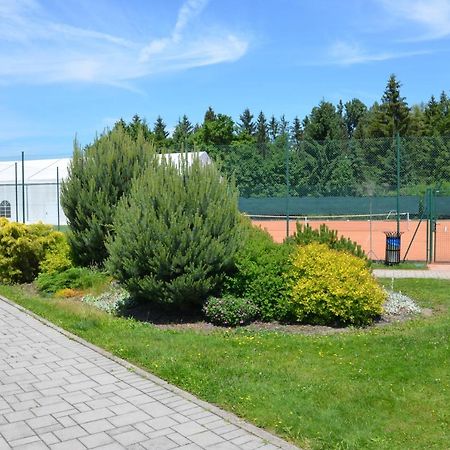Penzion Rocket Club Lučenec Exteriör bild